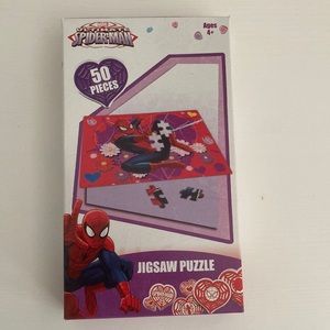 50 Piece Kid Friendly Jigsaw Puzzle Marvel Spider-Man NWT